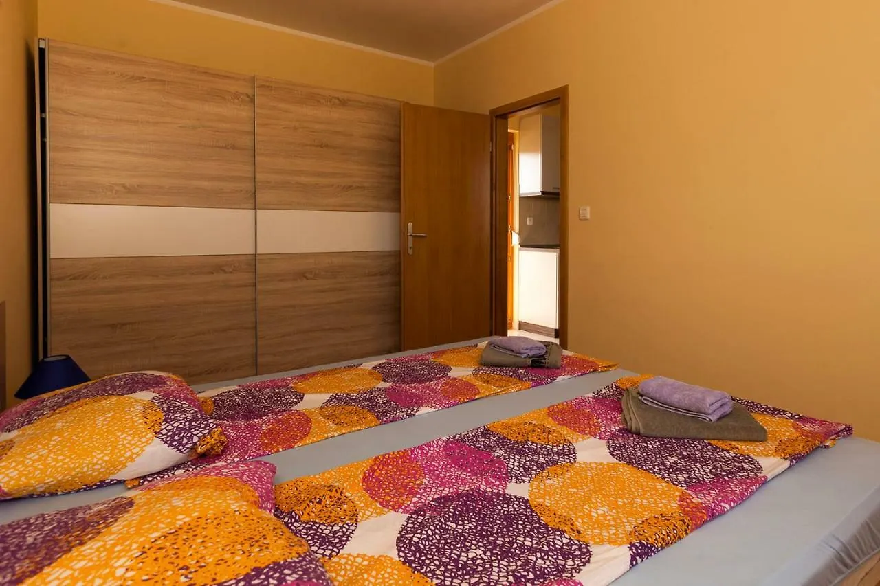 Apartments Klara Pomer Croatia